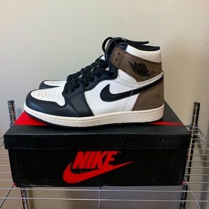 Jordan 1 High ‘Dark Mocha’ sz 9.5 mens